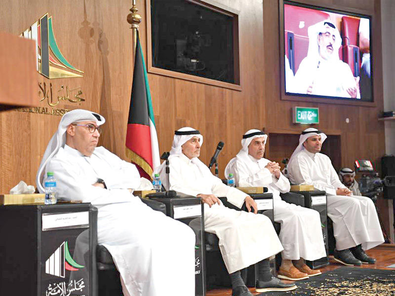 المتحدثون في المؤتمر