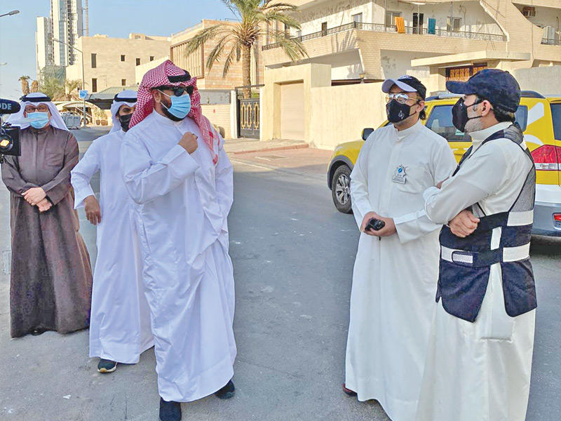  محافظ العاصمة، الشيخ طلال الخالد  خلال الجولة