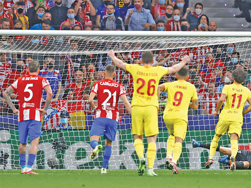 صلاح نجم ليفربول يحرز الهدف الثالث في مرمى اتلتيكو