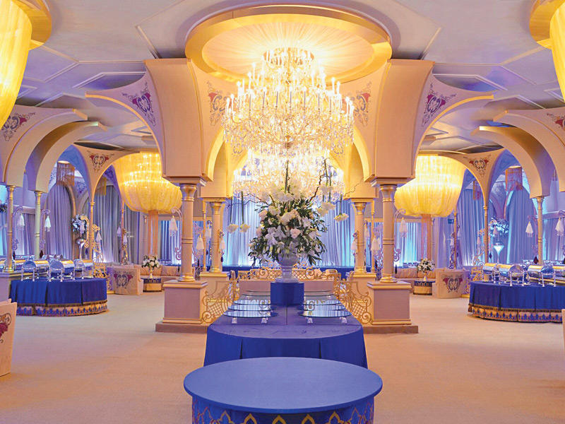 إحدى صالات الأفراح