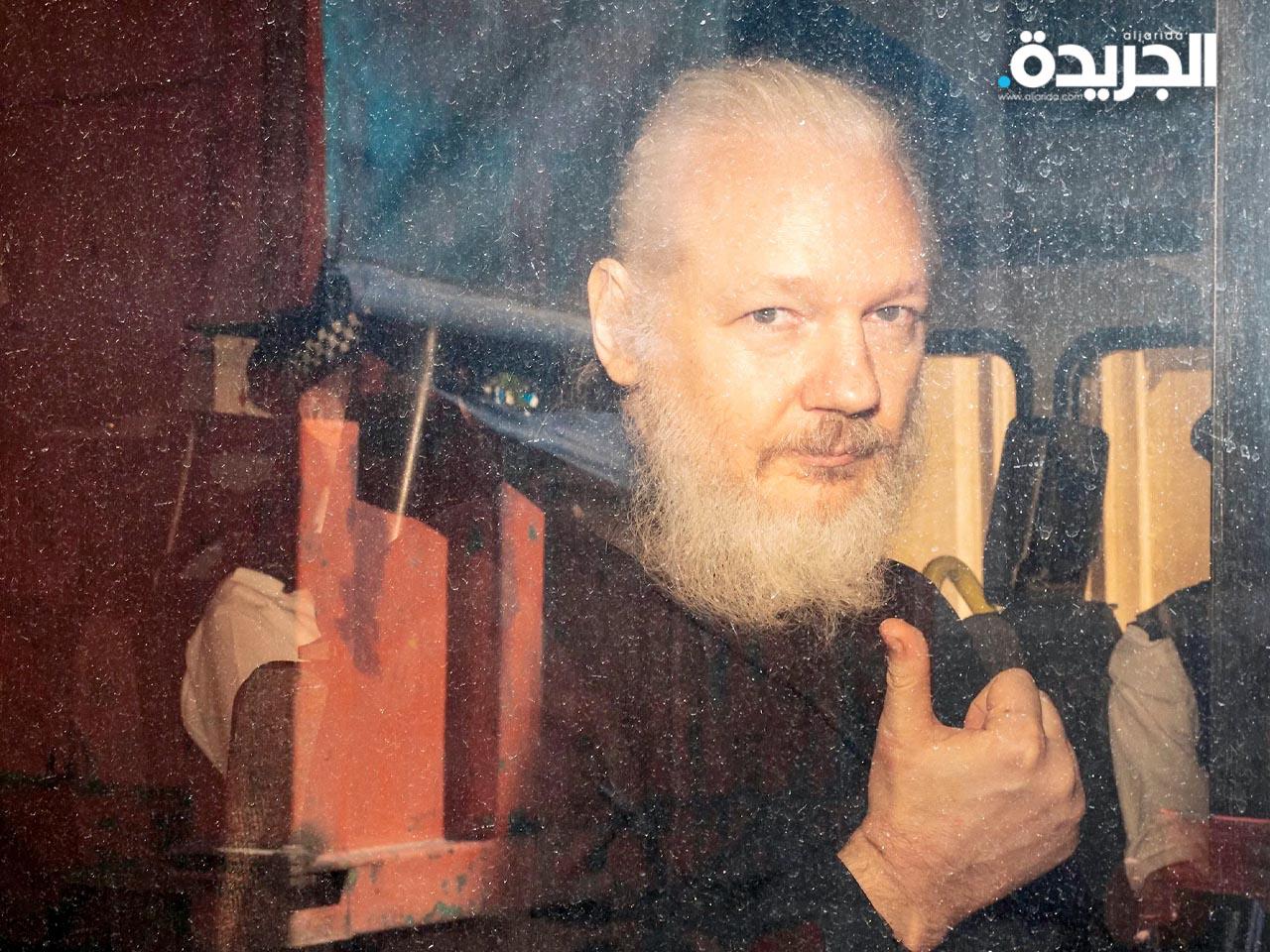 جوليان أسانج