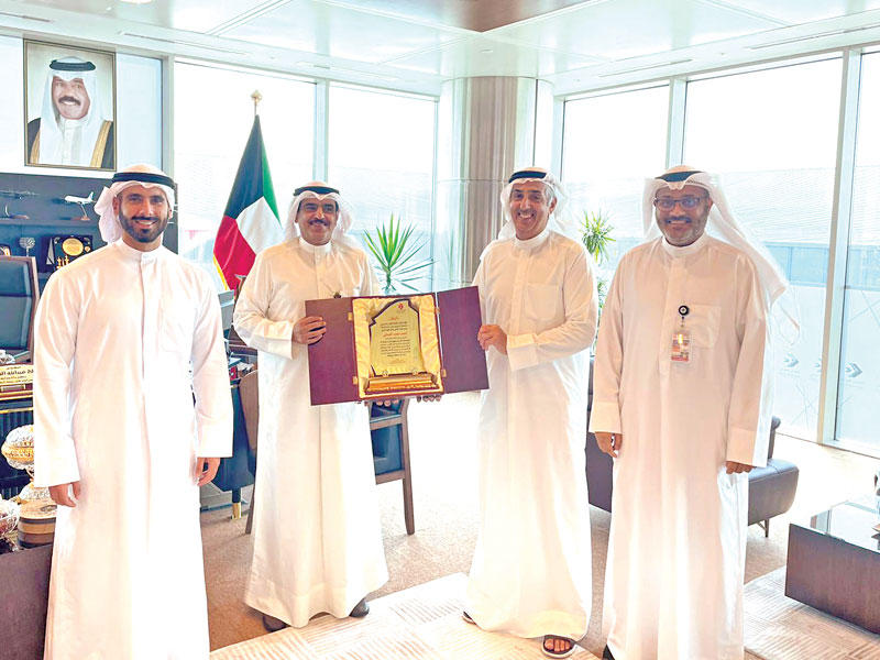 جانب من التكريم