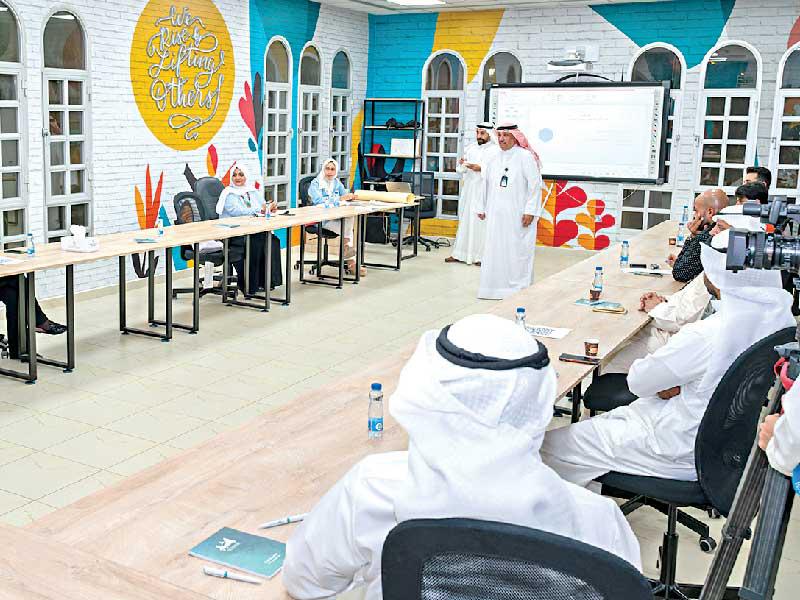 جانب من الدورة التدريبية لقادة العمل التطوعي