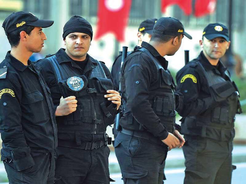 إضراب إذاعي  وإغلاق لـ «نسمة» و«القرآن» في تونس