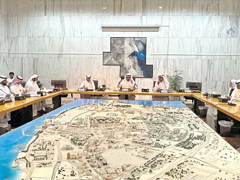 جانب من اجتماع اللجنة 