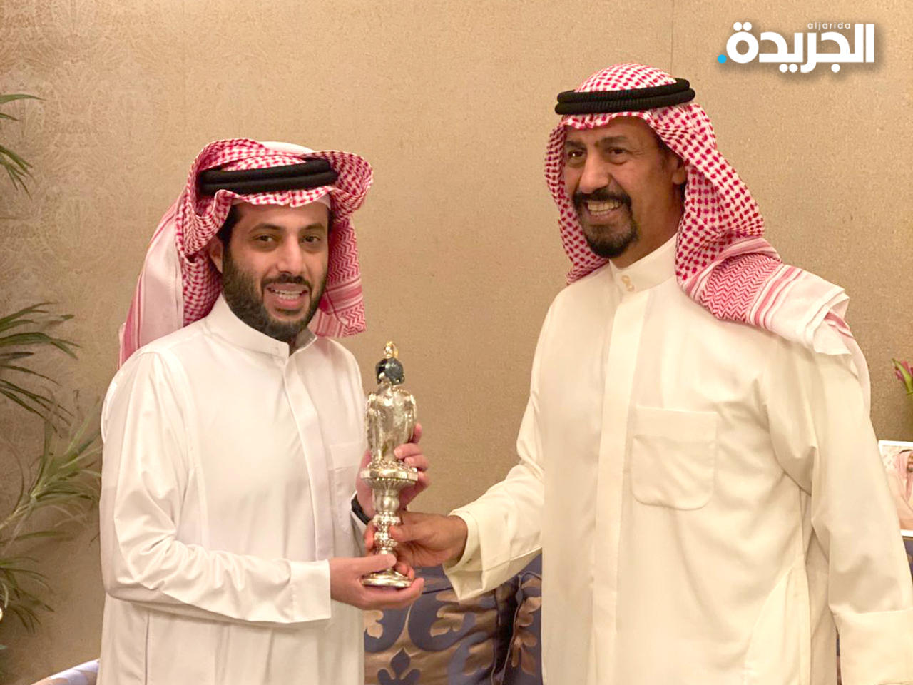 سفير الكويت مع تركي آل الشيخ