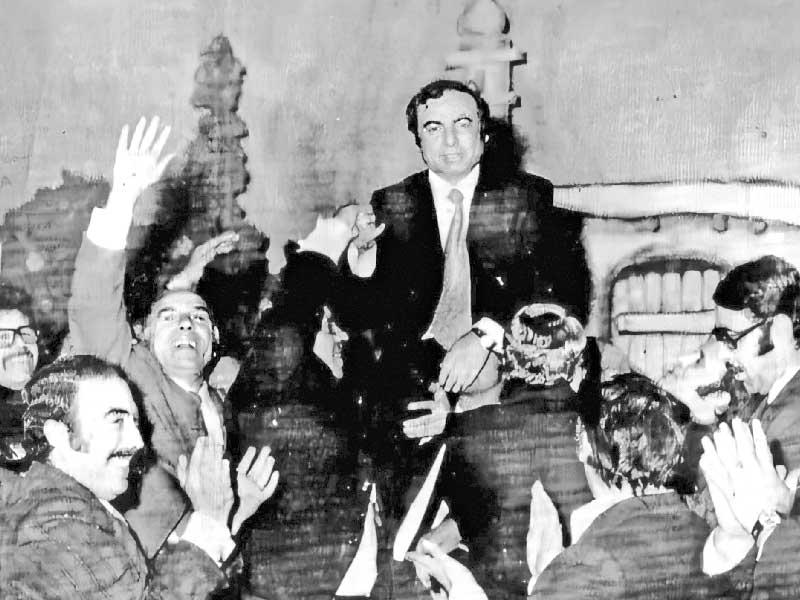 انتخاب فخري نقيباً للفنانين