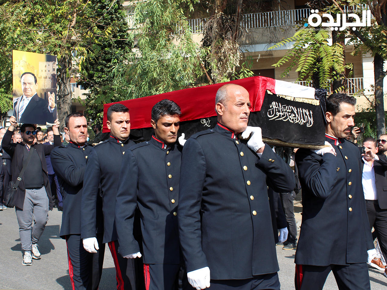 تشييع جثمان الفنان السوري صباح فخري