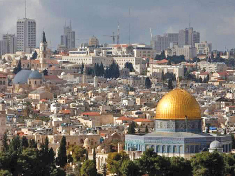 لابيد يقترح نقل  قنصلية واشنطن لرام الله