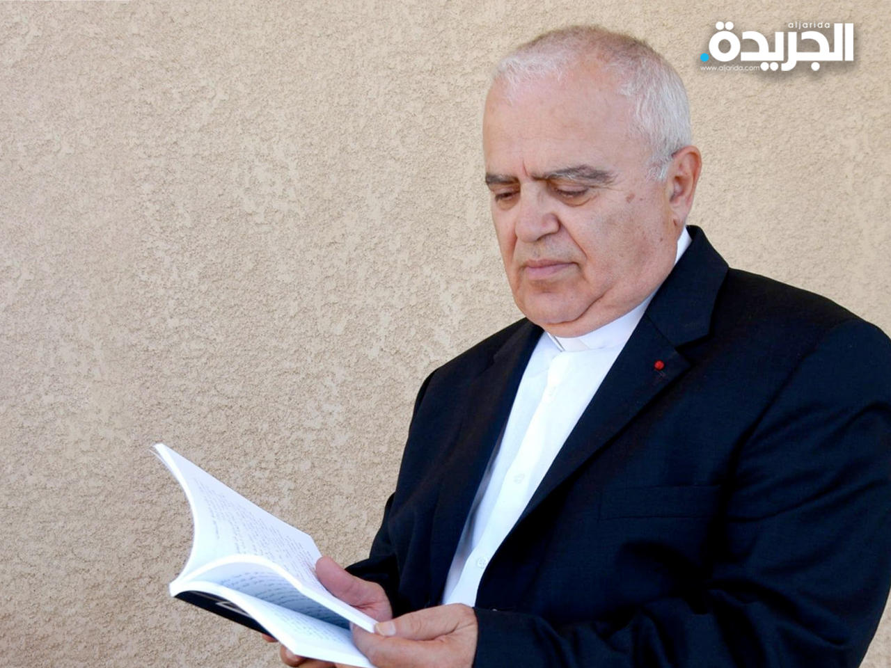 الكاهن اللبناني منصور لبكي