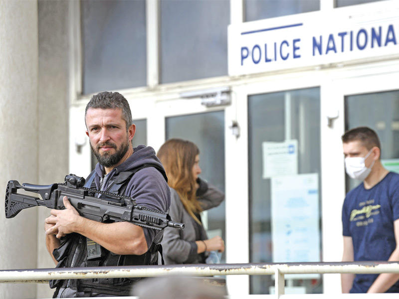 الشرطة الفرنسية 