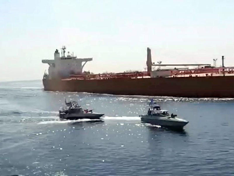 الإفراج عن الناقلة الفيتنامية