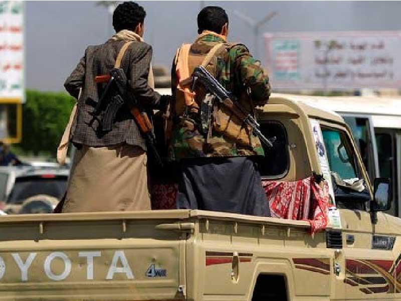 الحكومة اليمنية تنفي صلتها بانسحاب الحديدةn