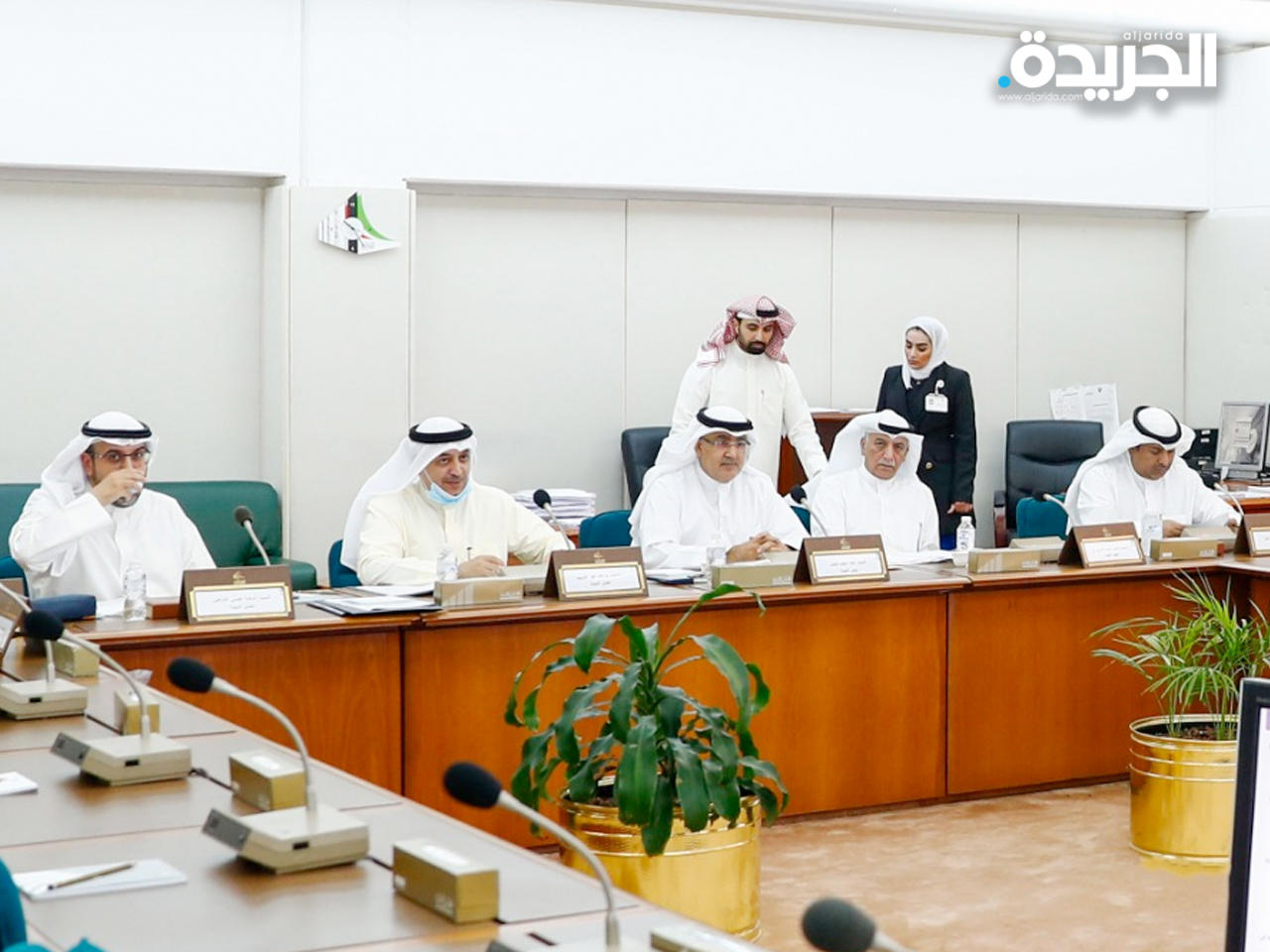 جانب من اجتماع اللجنة