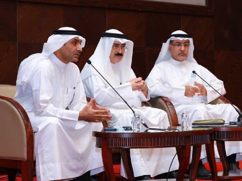 أثناء اللقاء