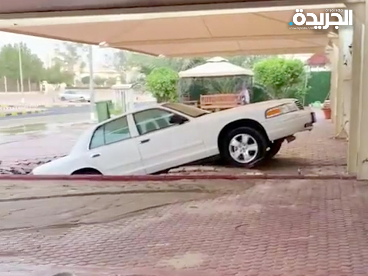 صورة من فيديو متداول لهبوط في الأرض