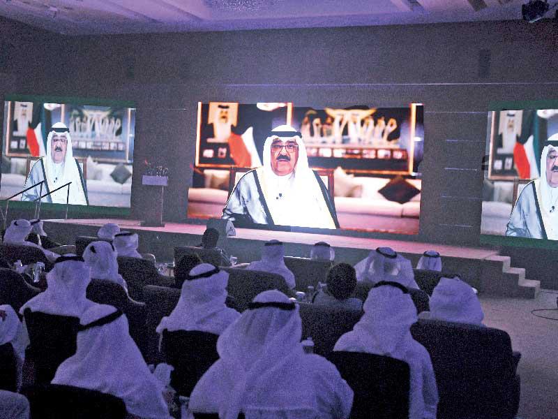 سمو ولي العهد خلال إلقاء كلمته