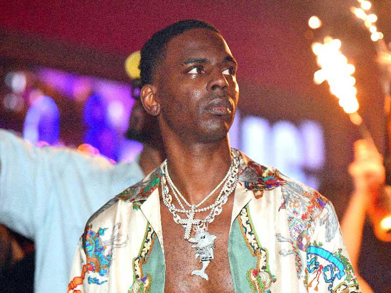 مغني الراب الأميركي يونغ دولف