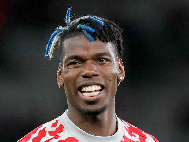  نجم خط وسط  مانشستر يونايتد الفرنسي الدولي بول بوغبا