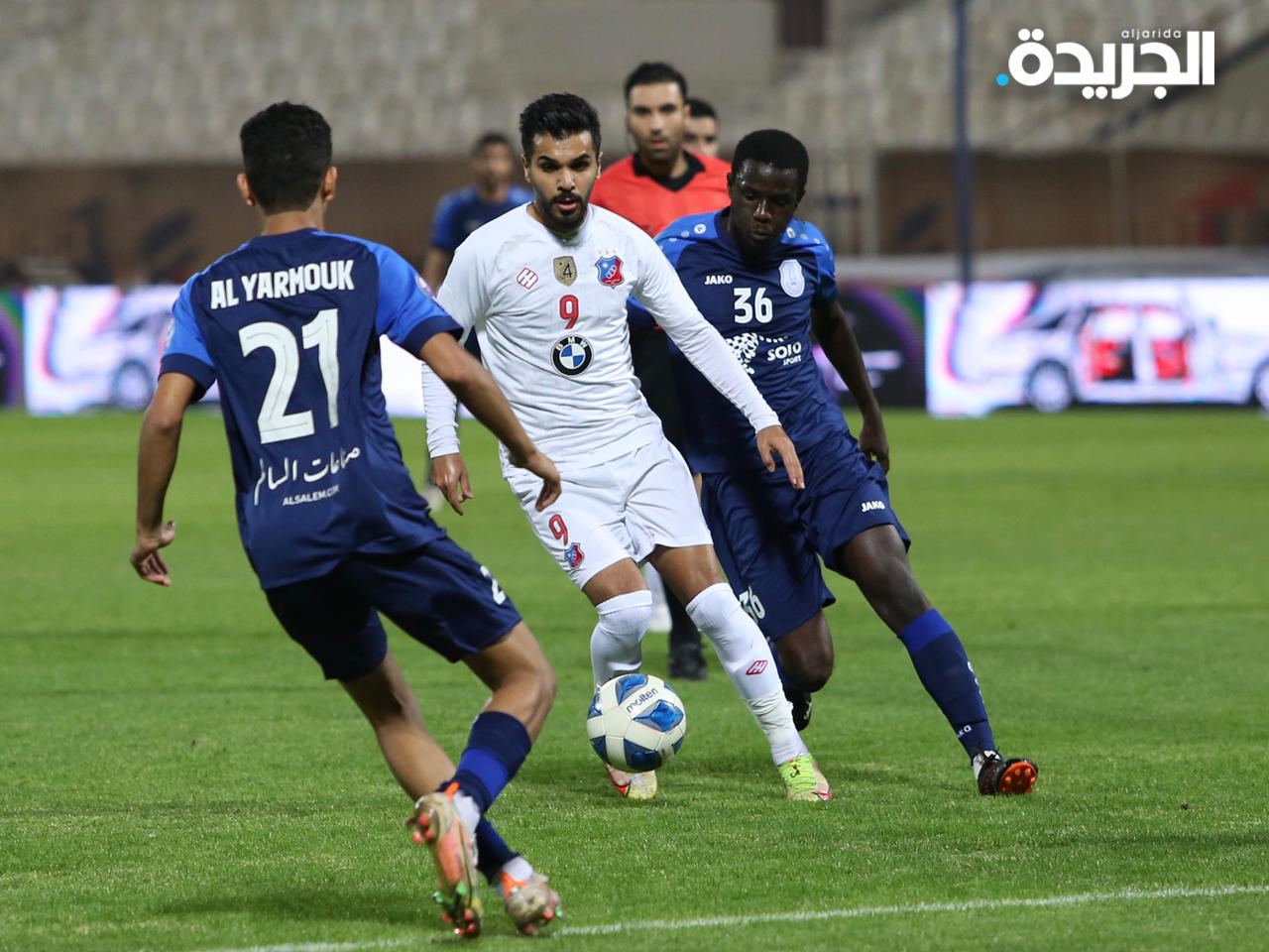 جانب من مواجهة نادي الكويت واليرموك