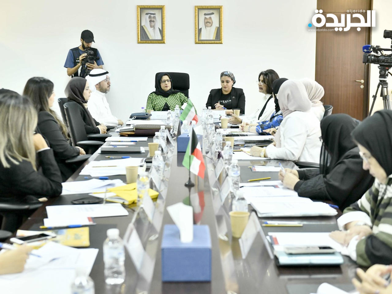 جانب من الحلقة النقاشية