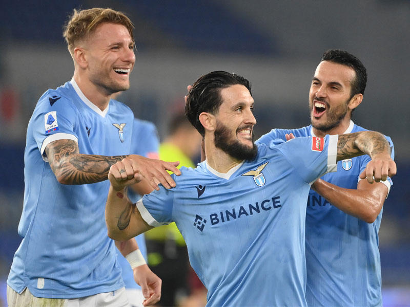 لاعبو لاتسيو خلال مباراة سابقة