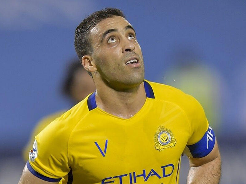 المهاجم المغربي عبدالرزاق حمدالله