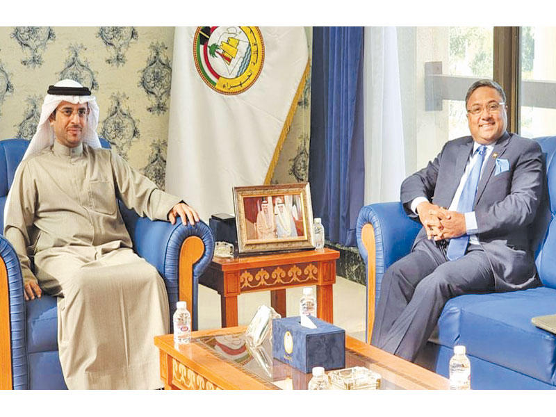 محافظ الجهراء يستقبل السفير الهندي