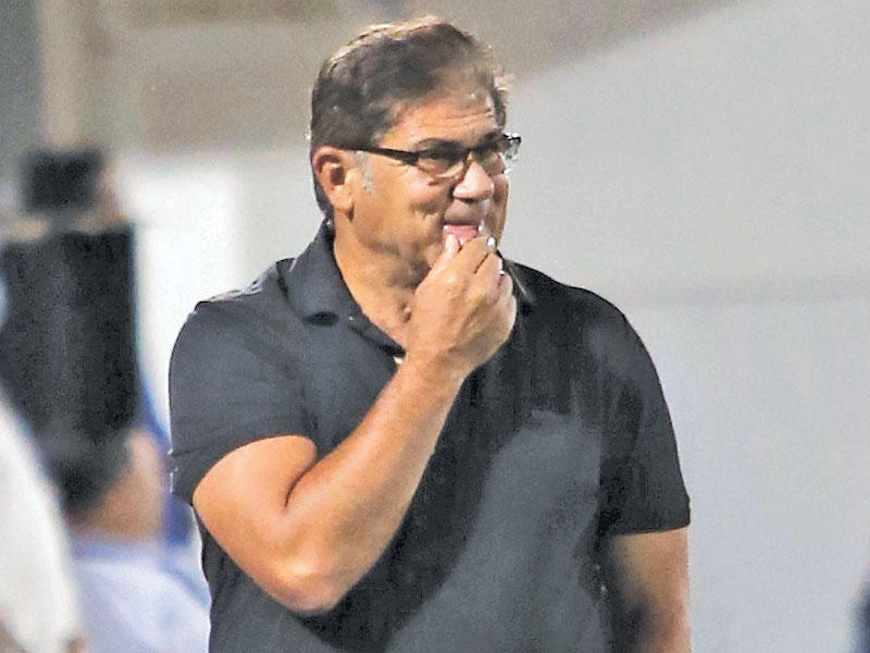 المدير الفني لفريق السالمية لكرة القدم محمد إبراهيم