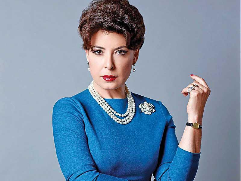 الفنانة أنوشكا