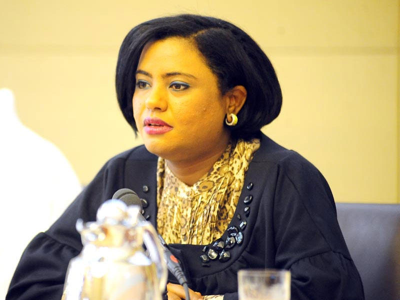 أستاذة العلوم السياسية في جامعة الكويت د. هيلة المكيمي