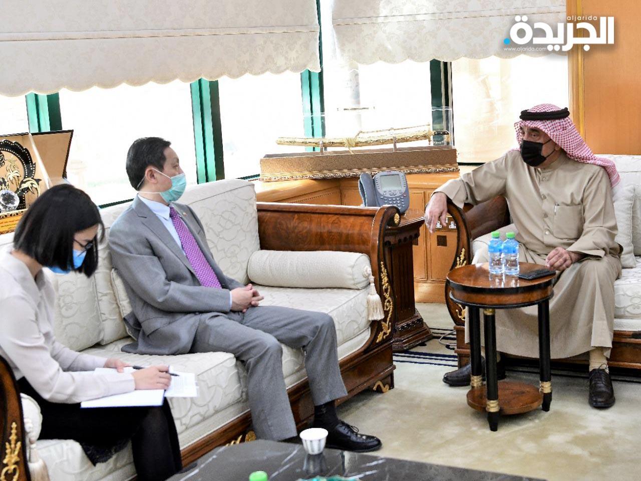 مدير «الزراعة» خلال استقباله السفير الصيني