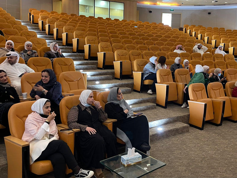 جانب من البرنامج التدريبي لموظفي «القوى العاملة»