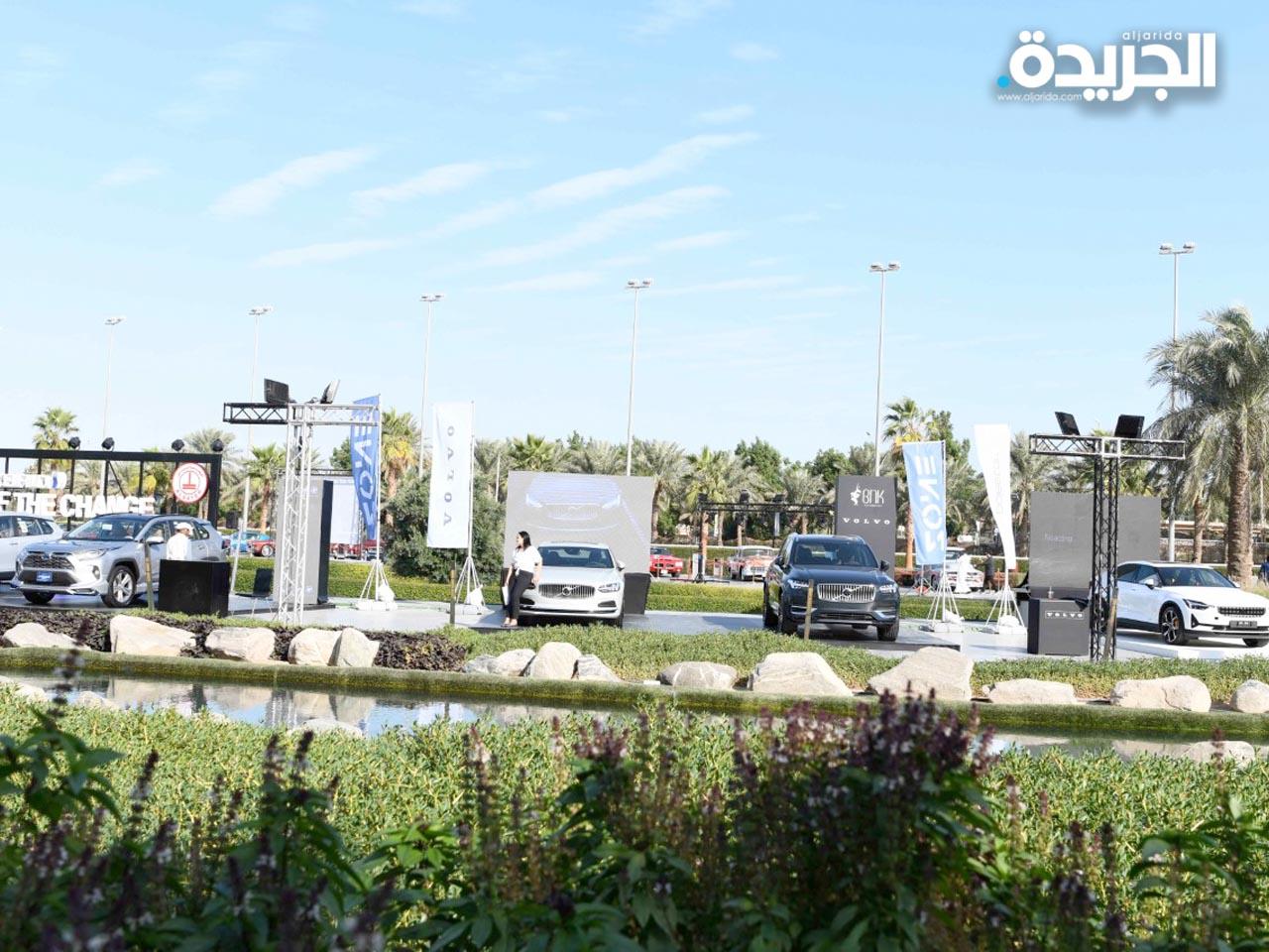 سيارات كهربائية مشاركة في معرض «كويت خضراء»