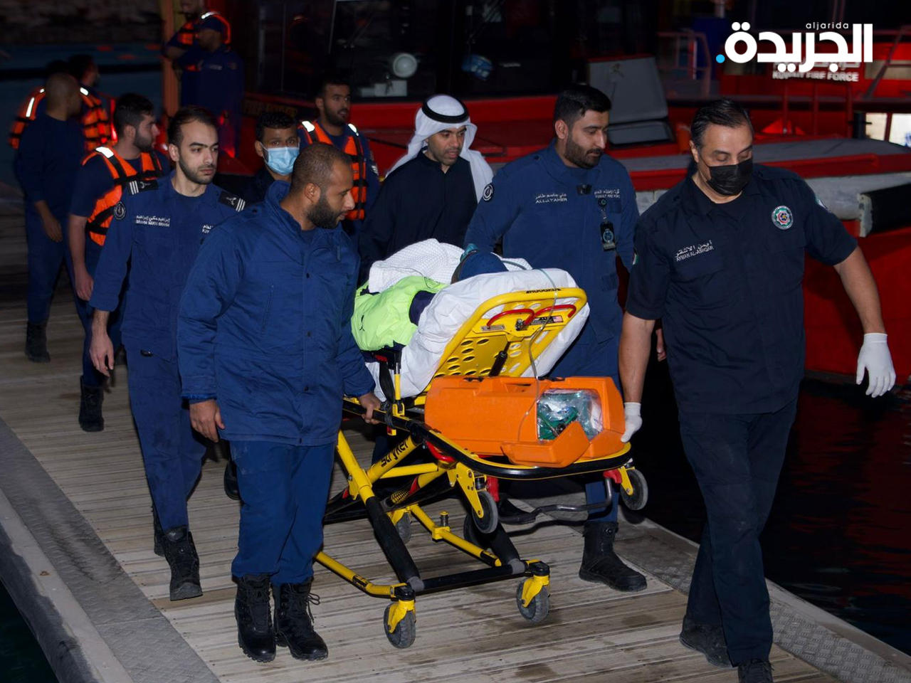 نقل المواطن إلى المستشفى بعد إنقاذه