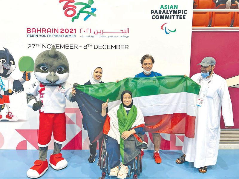 لاعبة منتخب الكويت لكرة الطاولة للمعاقين ملاك العنزي