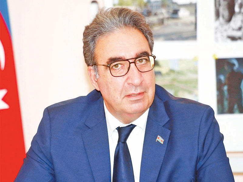 السفير إيلخان قهرمان