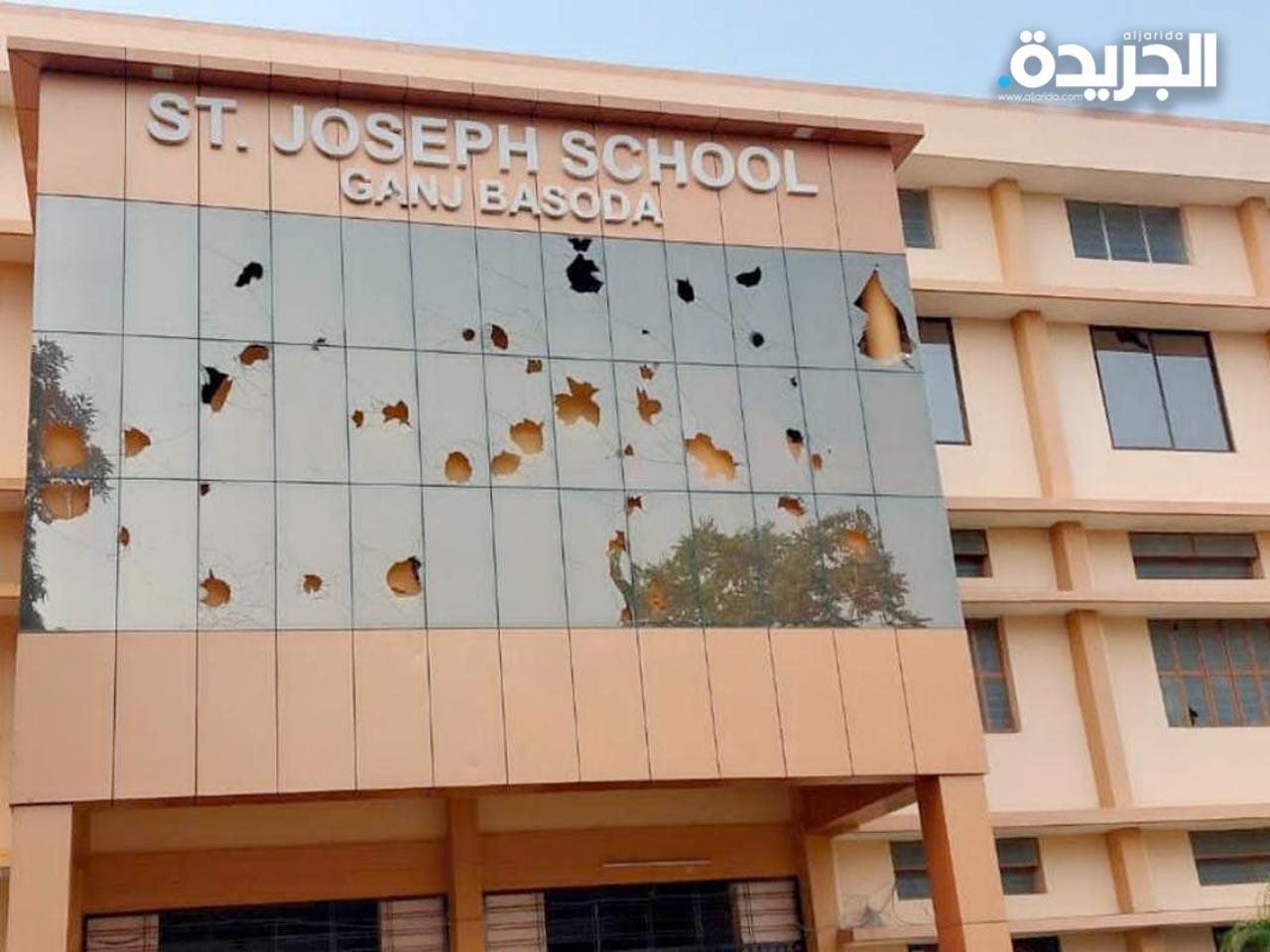 هندوس يهاجمون مدرسة مسيحية