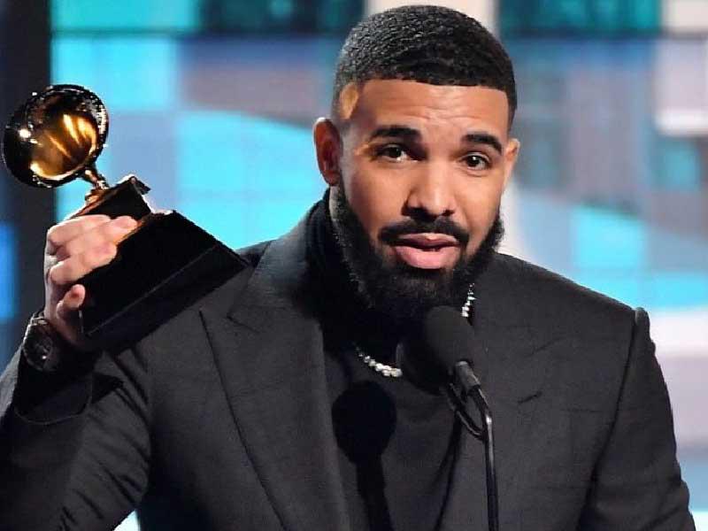 مغني الراب الكندي دريك