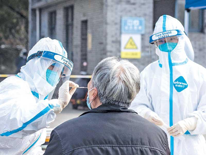 «الصحة العالمية»: التلقيح الإجباري... الحل الأخير