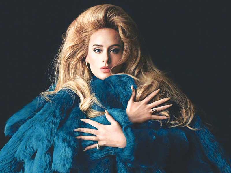 المغنية ​أديل