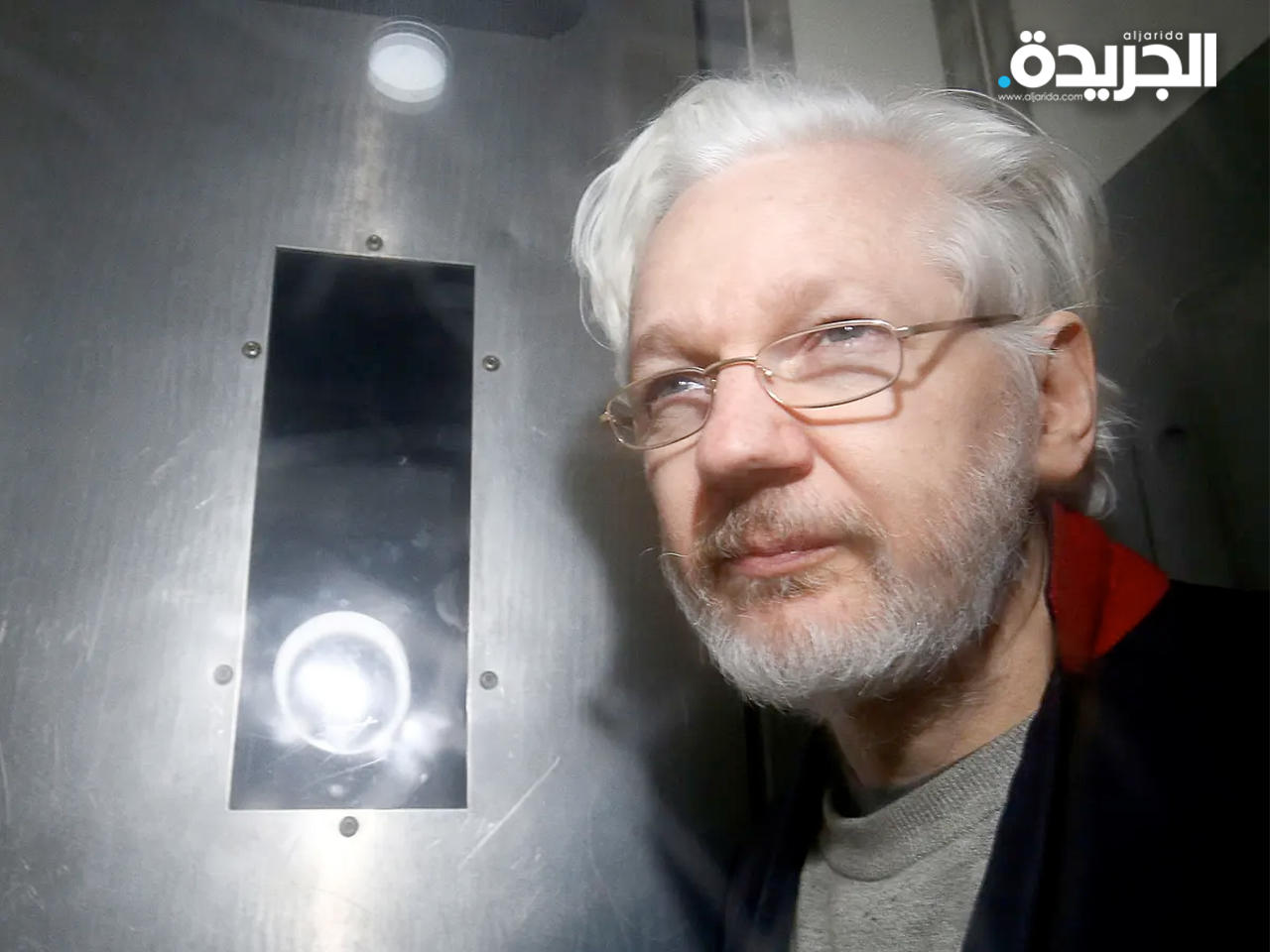 جوليان أسانج