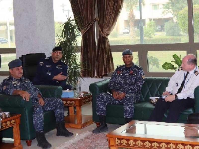 وكيل وزارة الداخلية المساعد لشؤون الأمن الخاص اللواء شكري النجار مع مدير العلاقات الدولية بوزارة الدفاع الفرنسية العميد مهندس أوليفيه لوكوانت