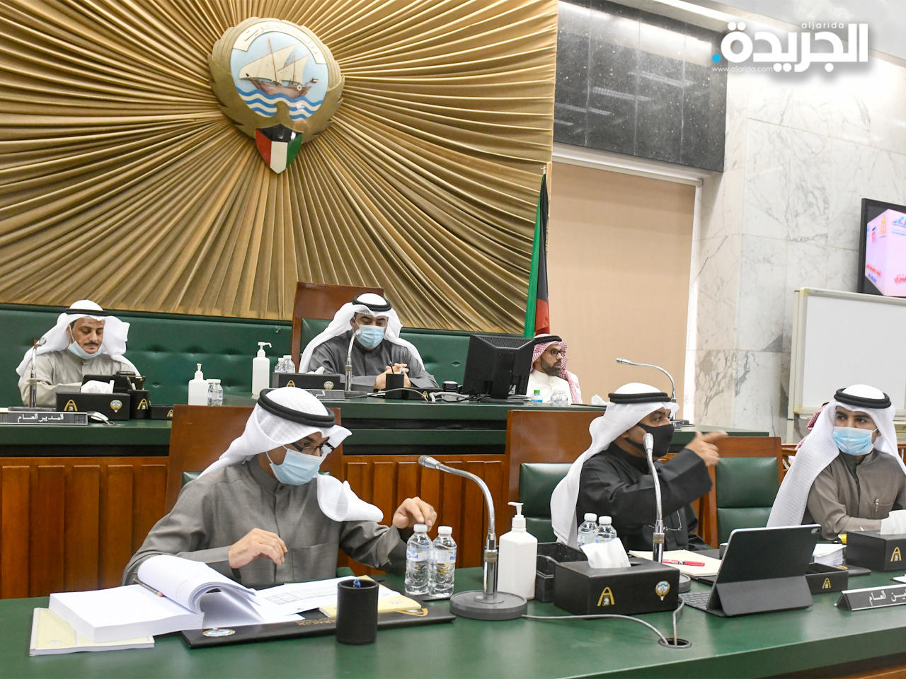 جانب من جلسة المجلس البلدي