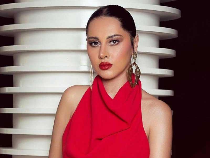 الفنانة ياسمين رئيس