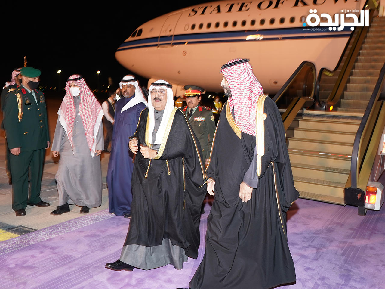 ولي العهد يصل السعودية لترؤس وفد الكويت في القمة الخليجية