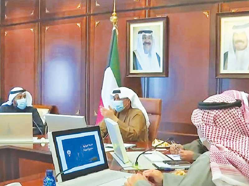 جانب من اجتماع لجنة طوارئ كورونا