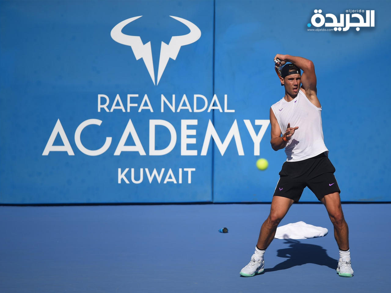 نادال يتدرب في الكويت قبل بطولة العالم للتنس في أبوظبي