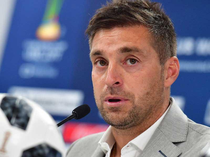 المدرب المحلي دييغو ألونسو 