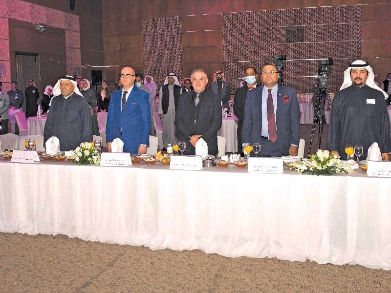 لقطة جماعية خلال الحفل